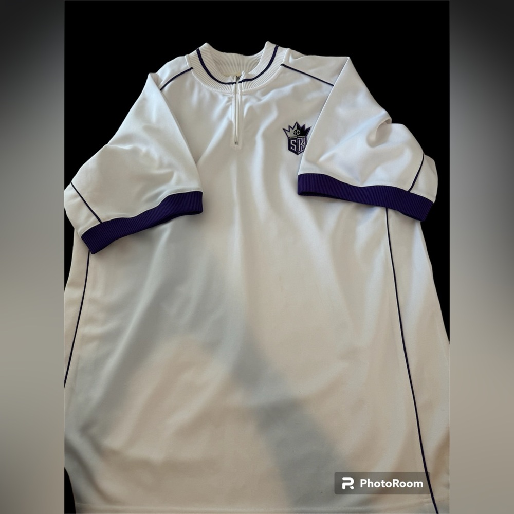 Sacramento Kings Nike Brand 1/4 Quarter Zip white shirt Size XL Dri Fit